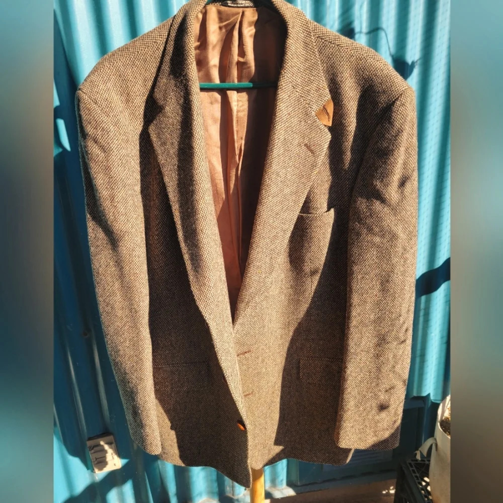 Vintage Brown Tweed Professor Blazer sports jacket leather patches on elbows